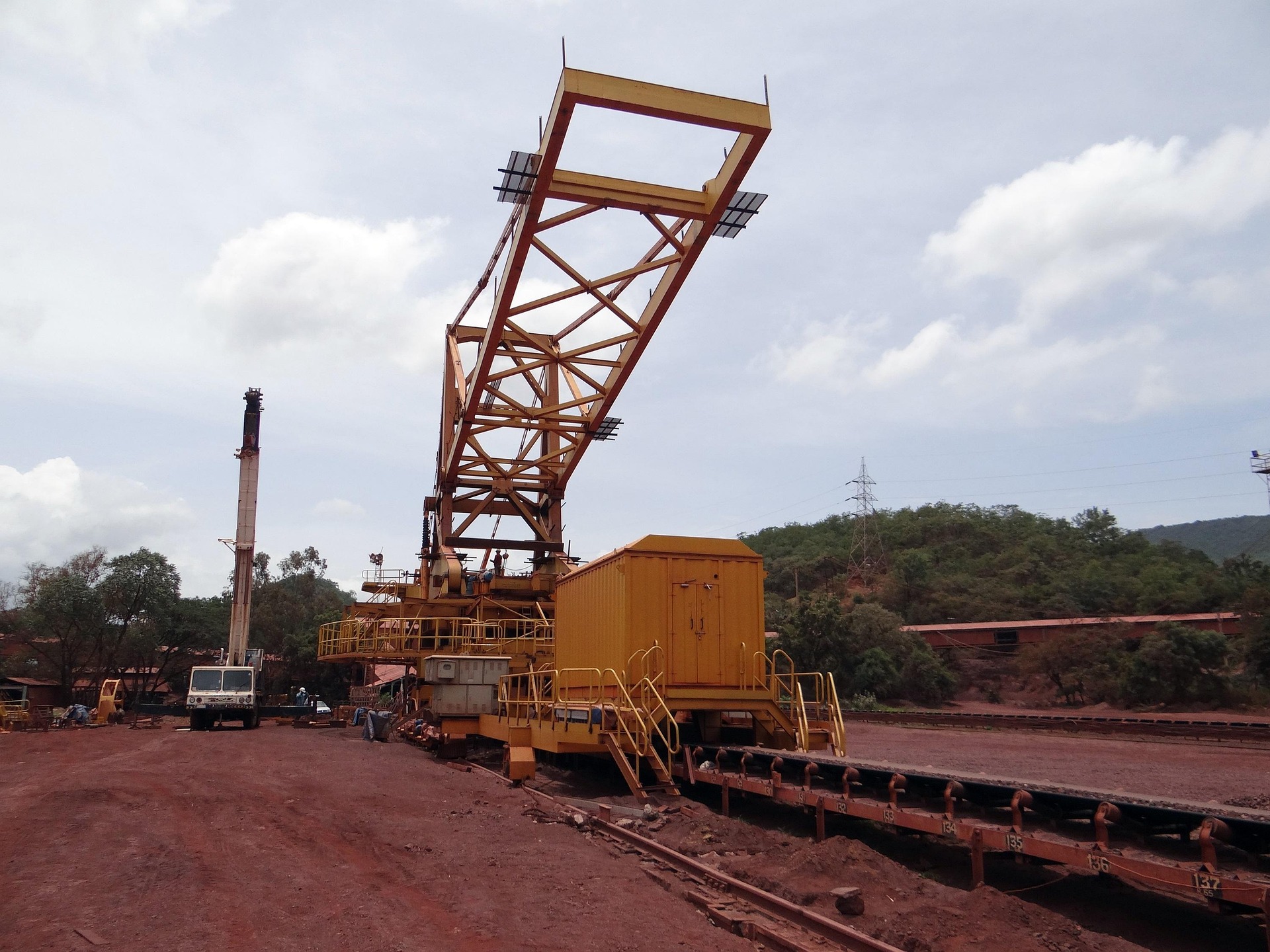 mining-856018_1920